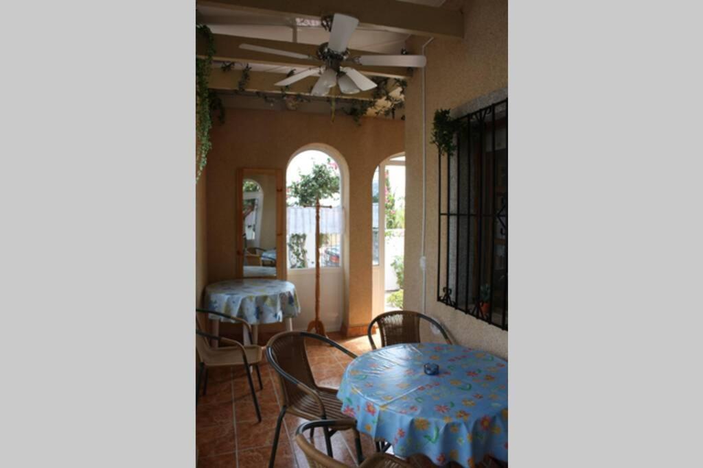 Privates Ferienhaus Villa De Paz - Costa Blanca Оріуела Екстер'єр фото